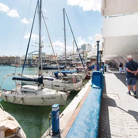 Puerto Marinero En El Puerto Marina De En El Corazón De La Costa Del Sol. Appartamento *