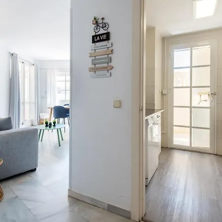 Seaside Villages In Puerto Marina-1st Line Appartement Benalmádena